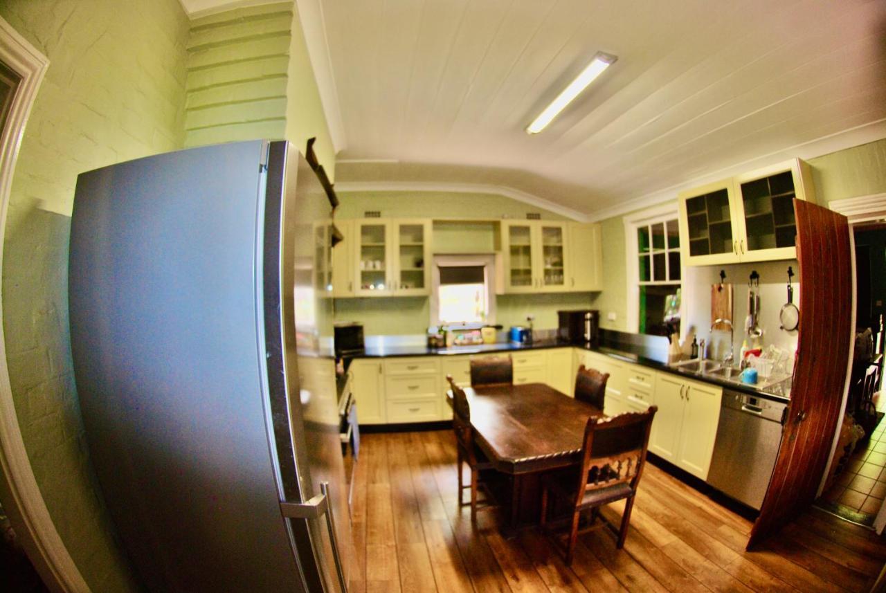 Historic Star Lodge And Station Masters House Narrandera Extérieur photo
