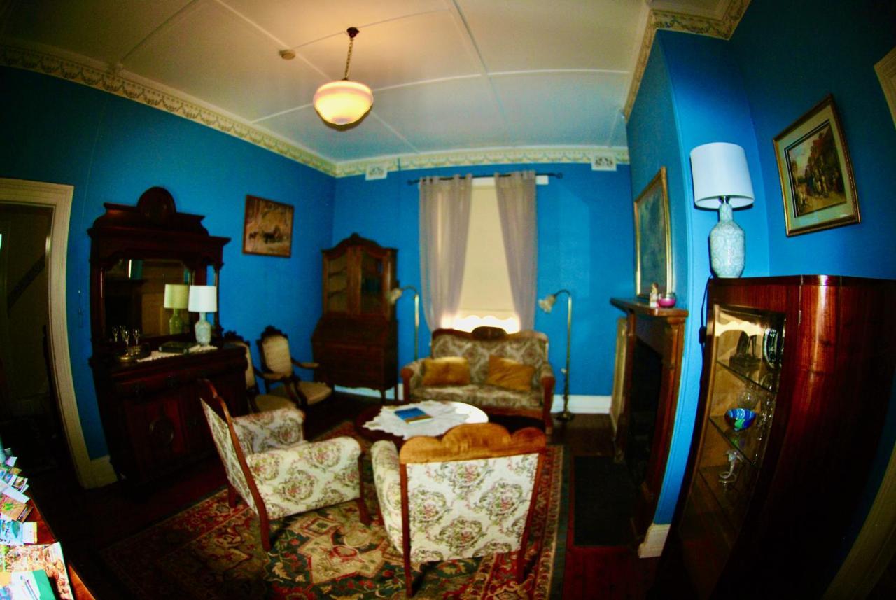 Historic Star Lodge And Station Masters House Narrandera Extérieur photo