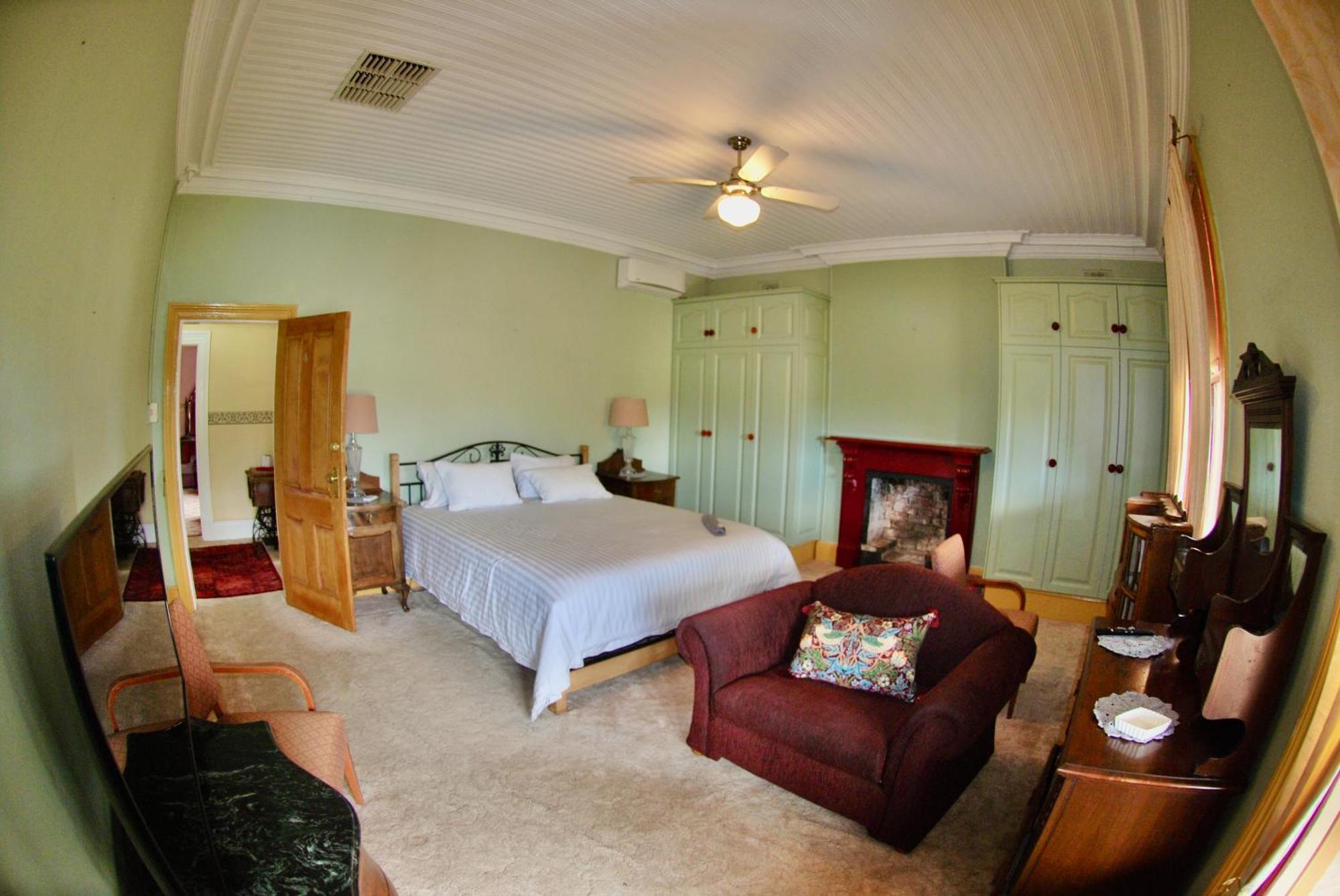 Historic Star Lodge And Station Masters House Narrandera Chambre photo