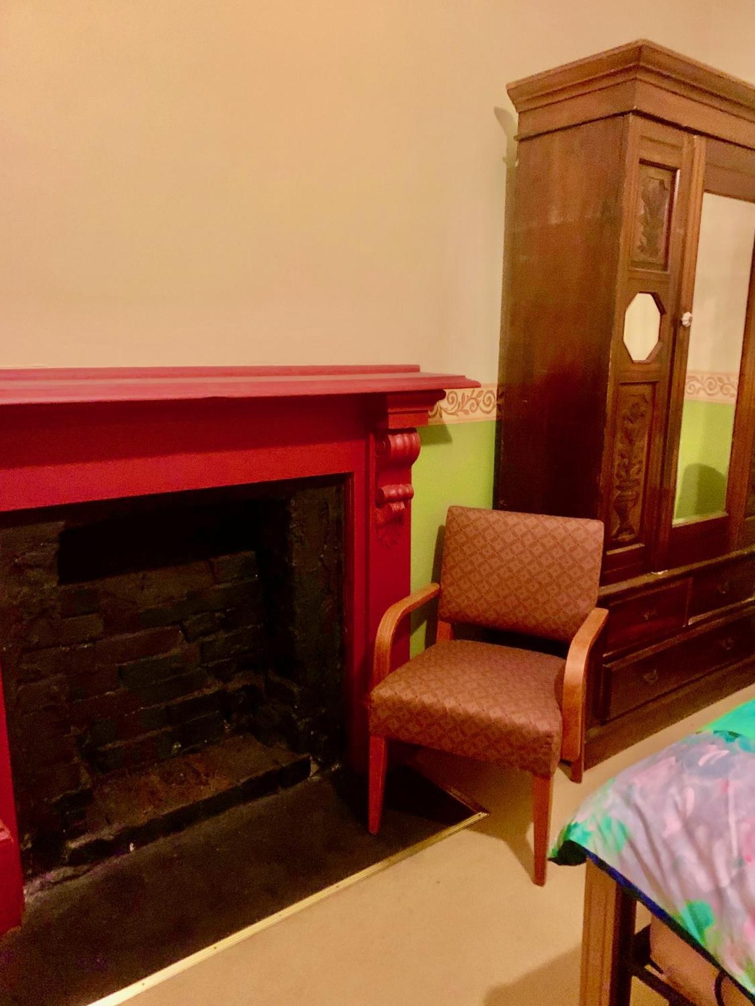 Historic Star Lodge And Station Masters House Narrandera Chambre photo